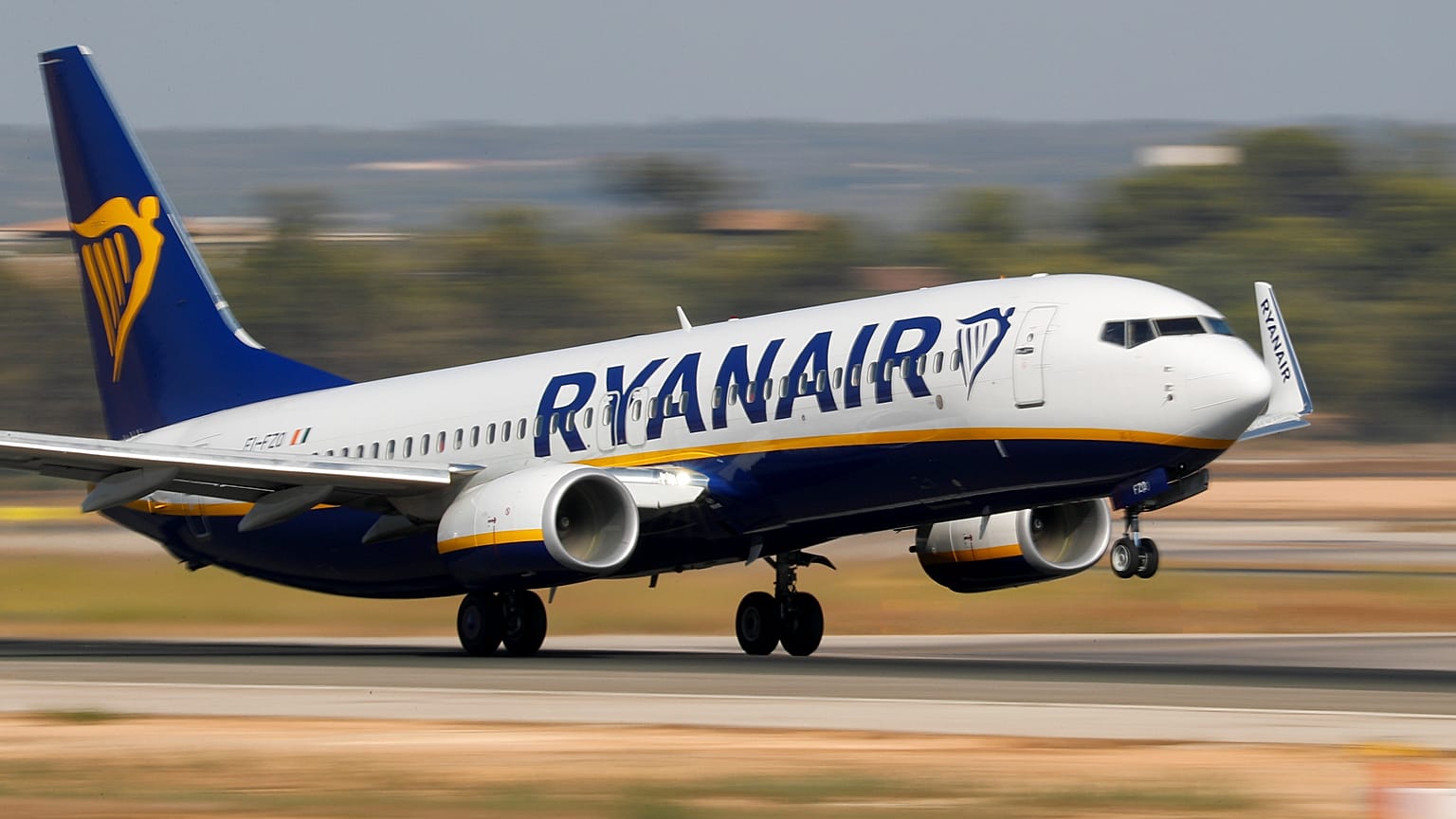 Pénteken a Ryanair német pilótái is sztrájkolnak 