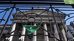 Argentinien streitet über Legalisierung von Abtreibung 