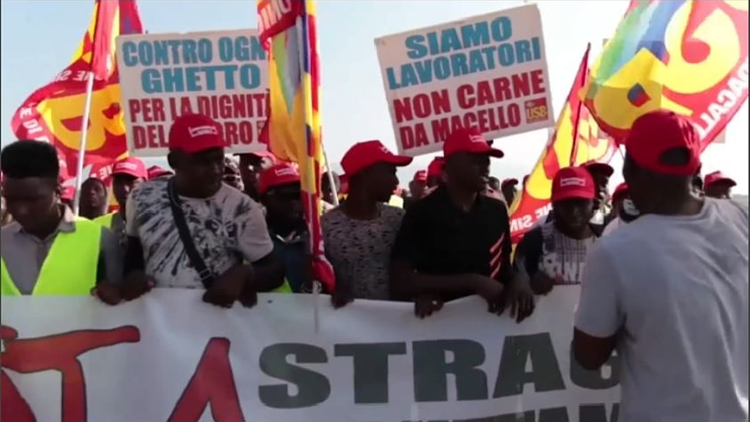 A Foggia la marcia contro il caporalato
