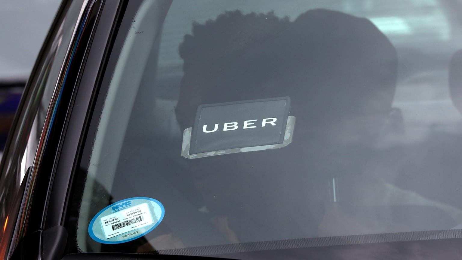 New York'ta Uber'e kısıtlama: 12 ay boyunca yeni taksi lisansı verilmeyecek 