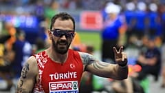 Türk atlet Ramil Guliyev erkekler 200 metrede birincilikle finale yükseldi