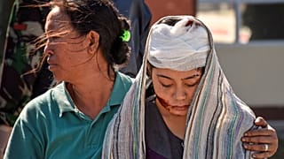 Indonesia is hit by third quake in two weeks as death toll rises