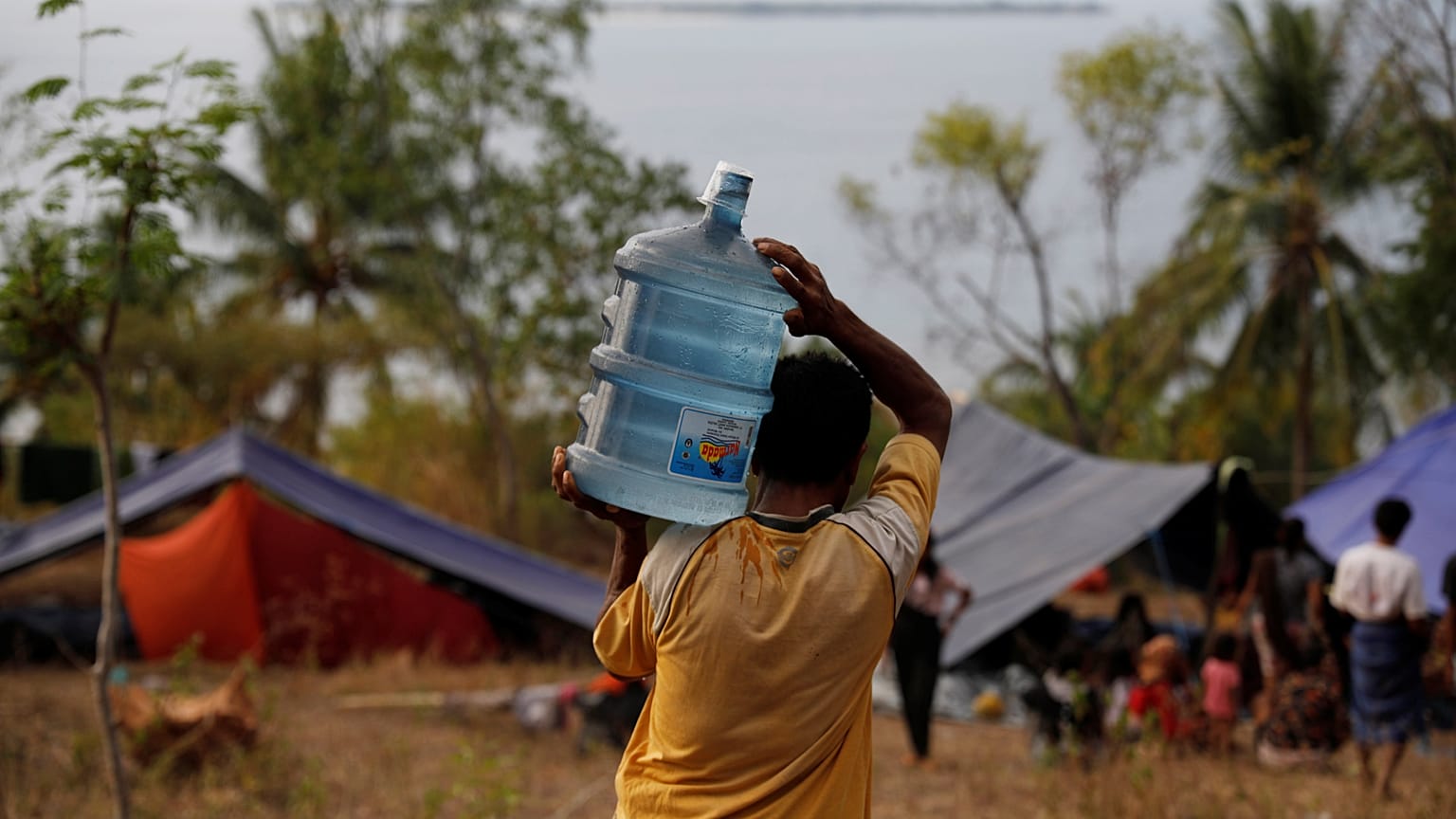 Violente réplique du séisme à Lombok