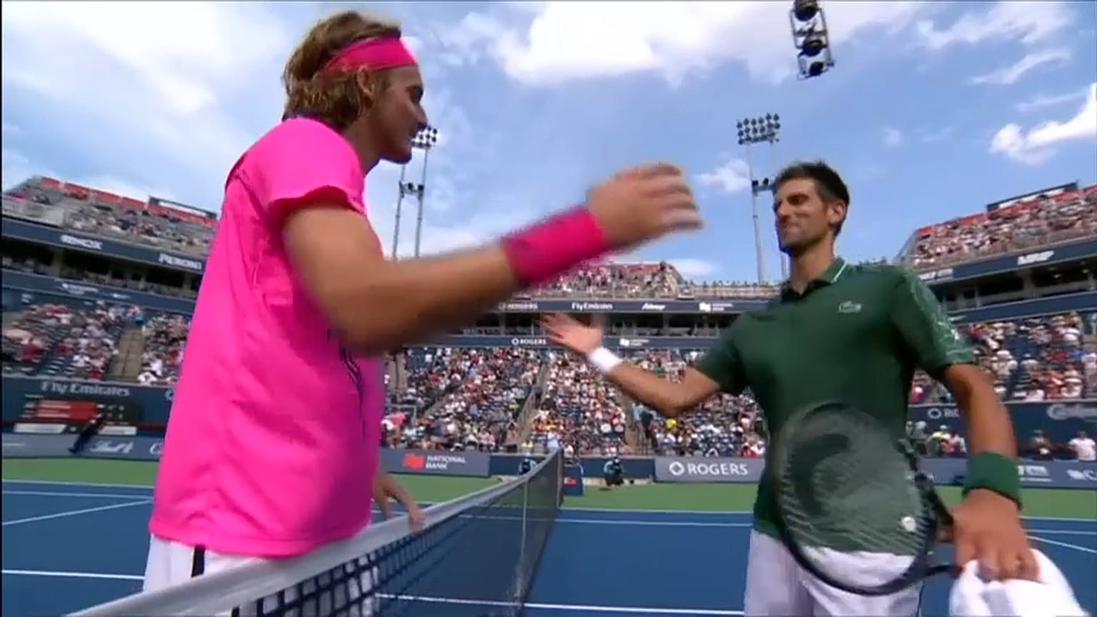 El joven Tsitsipas elimina a Djokovic de la Rogers Cup