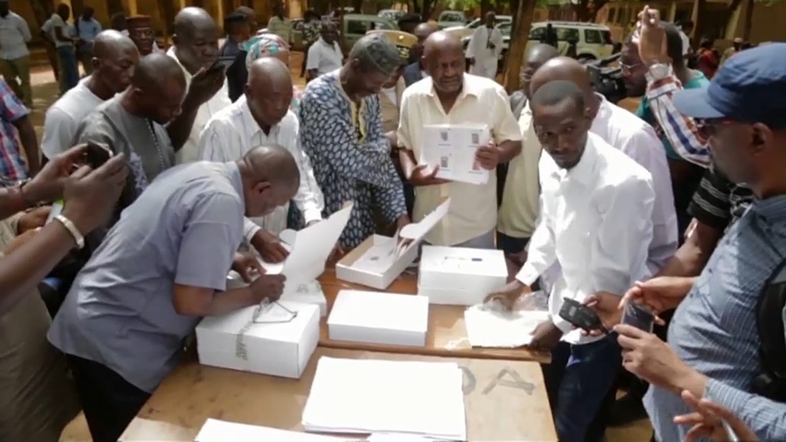 Les Maliens élisent leur président