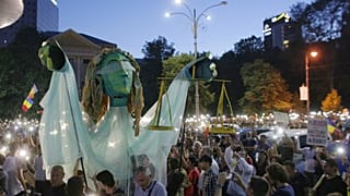 دومین روز از تظاهرات ضد فساد اقتصادی در رومانی