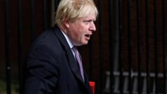 Splits deepen over British minister Boris Johnson's burqa comments