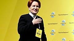 Akşener fire vermeden yeniden İYİ Parti Genel Başkanı seçildi