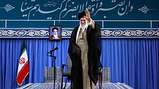 خامنئي يستبعد حدوث مواجهة عسكرية مع الولايات المتحدة