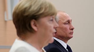 Merkel és Putyin Szocsiban