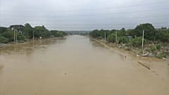 Decenas de miles de desplazados en Filipinas por la tormenta tropical Yagi