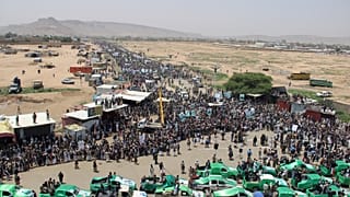 Funerais de crianças bombardeadas no Iémen