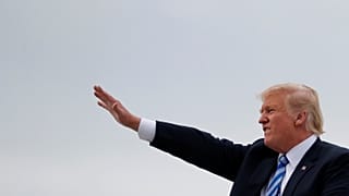 Trump diplomáciai bakijai