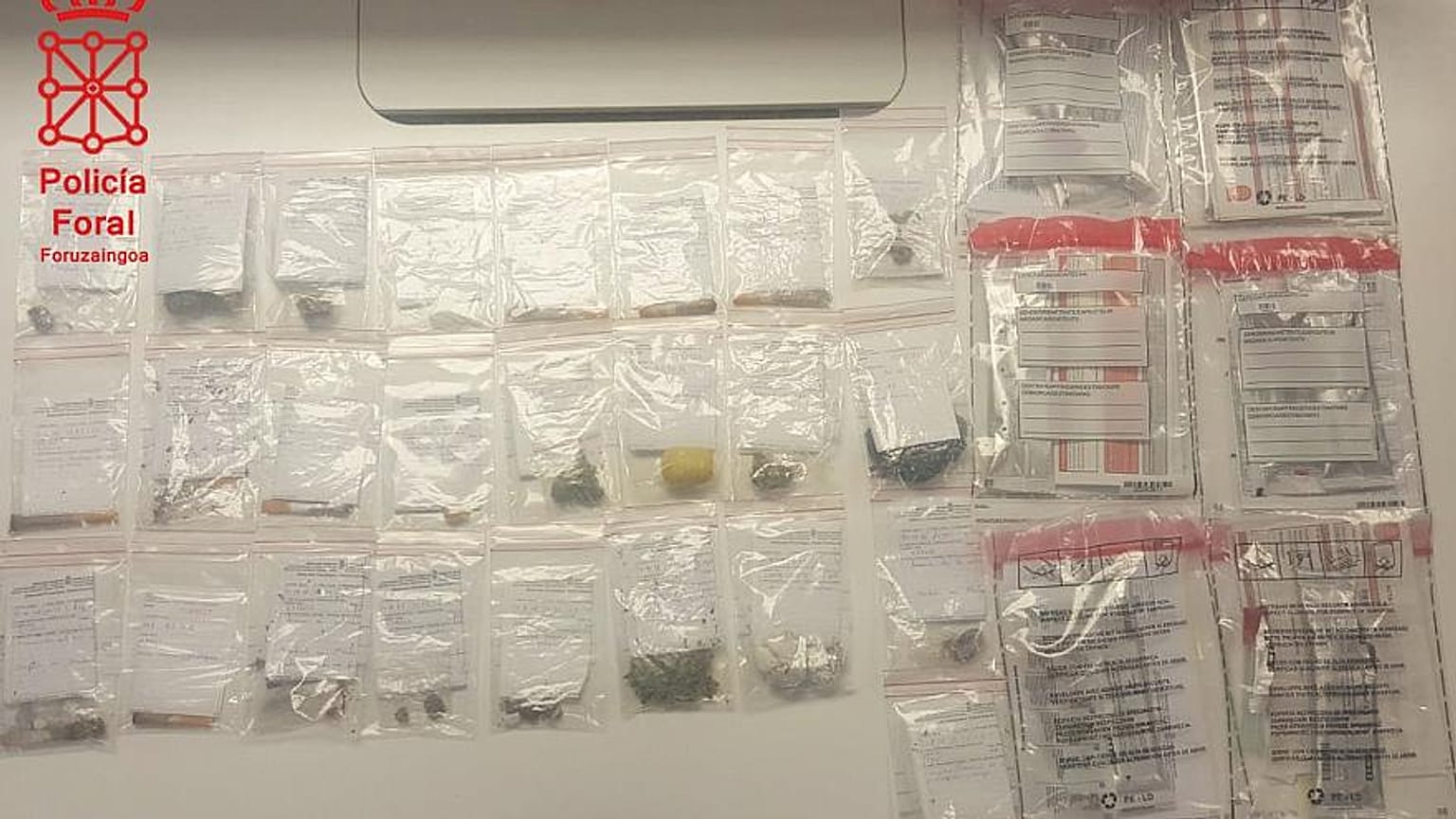 Autofahrer positiv auf ALLES getestet: Jede mögliche Droge im Blut