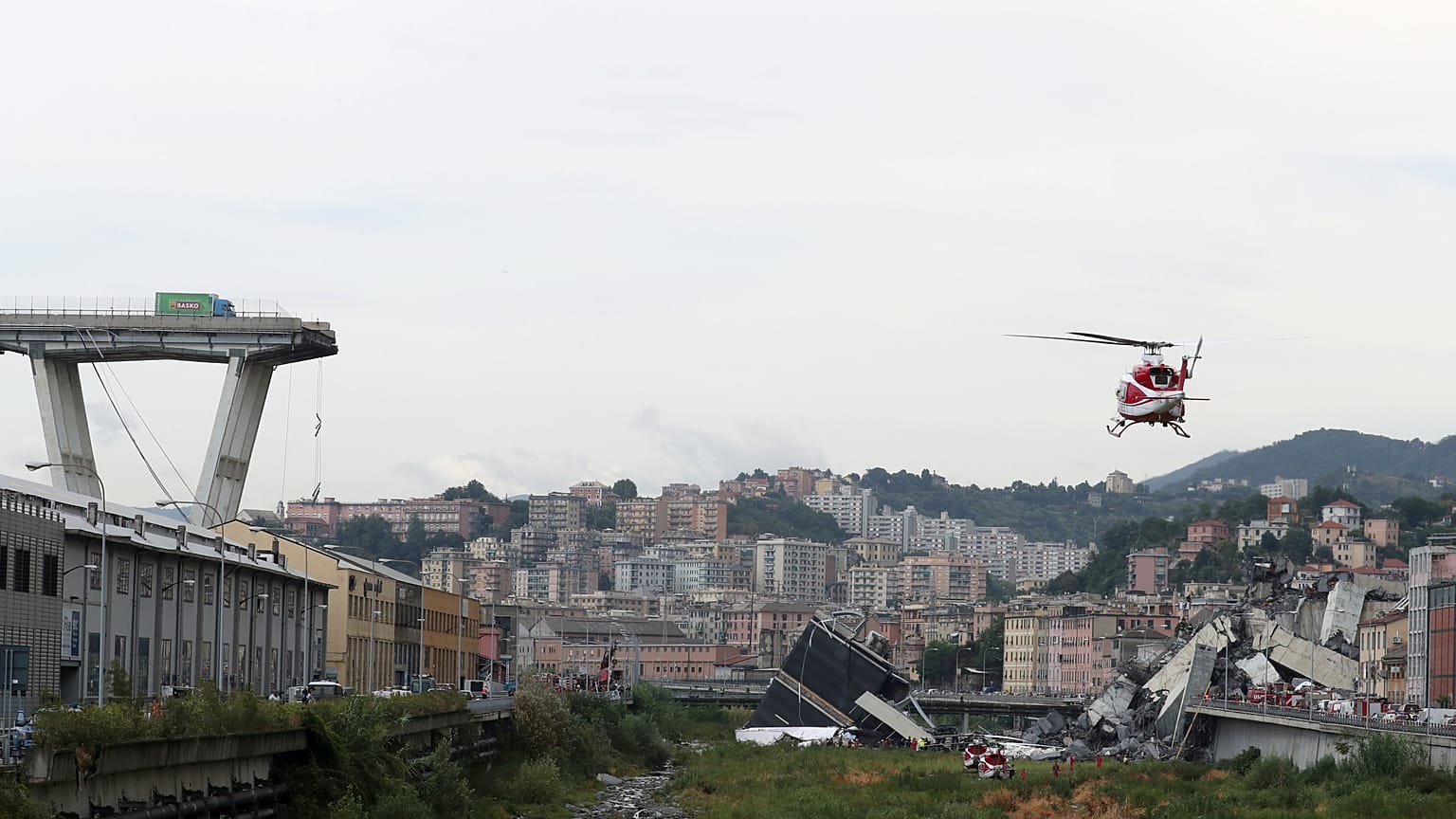 Genova, la solidarietà del mondo all'Italia