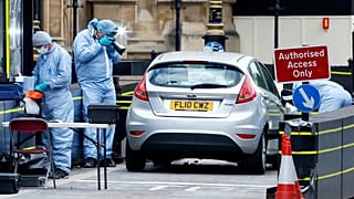 Ermittler am Tatort in London