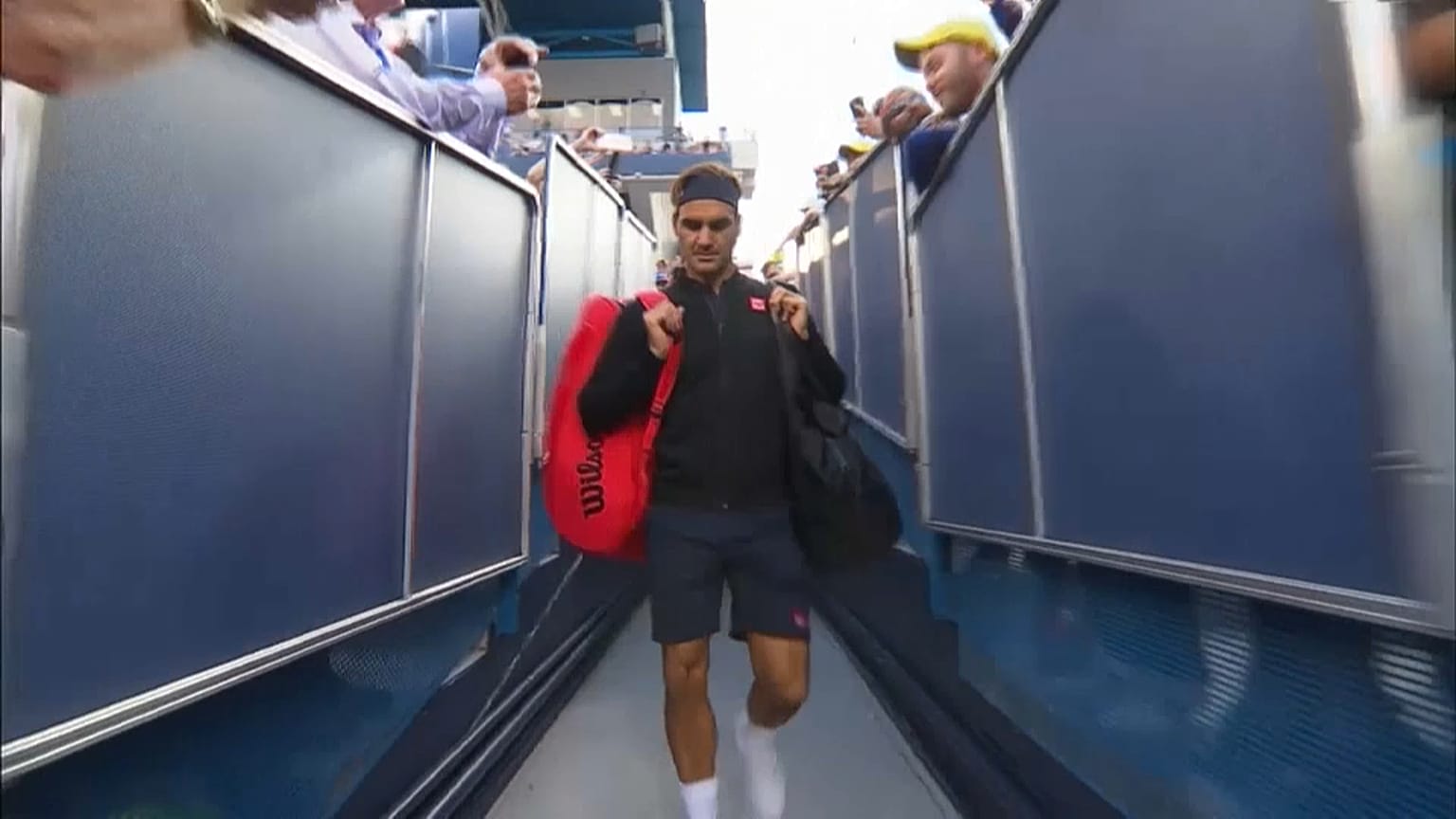 Federer triunfa em Cincinatti