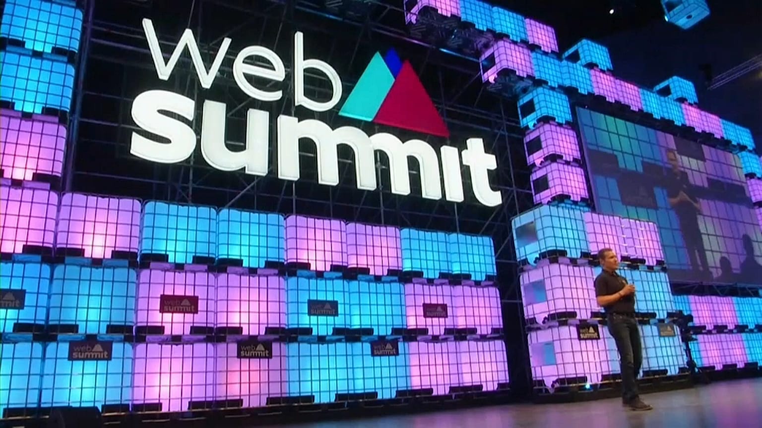 Web Summit retira convite a Marine Le Pen