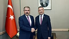 Destici: Kur artışına sevinenler vatandaşlıktan çıkarılsın