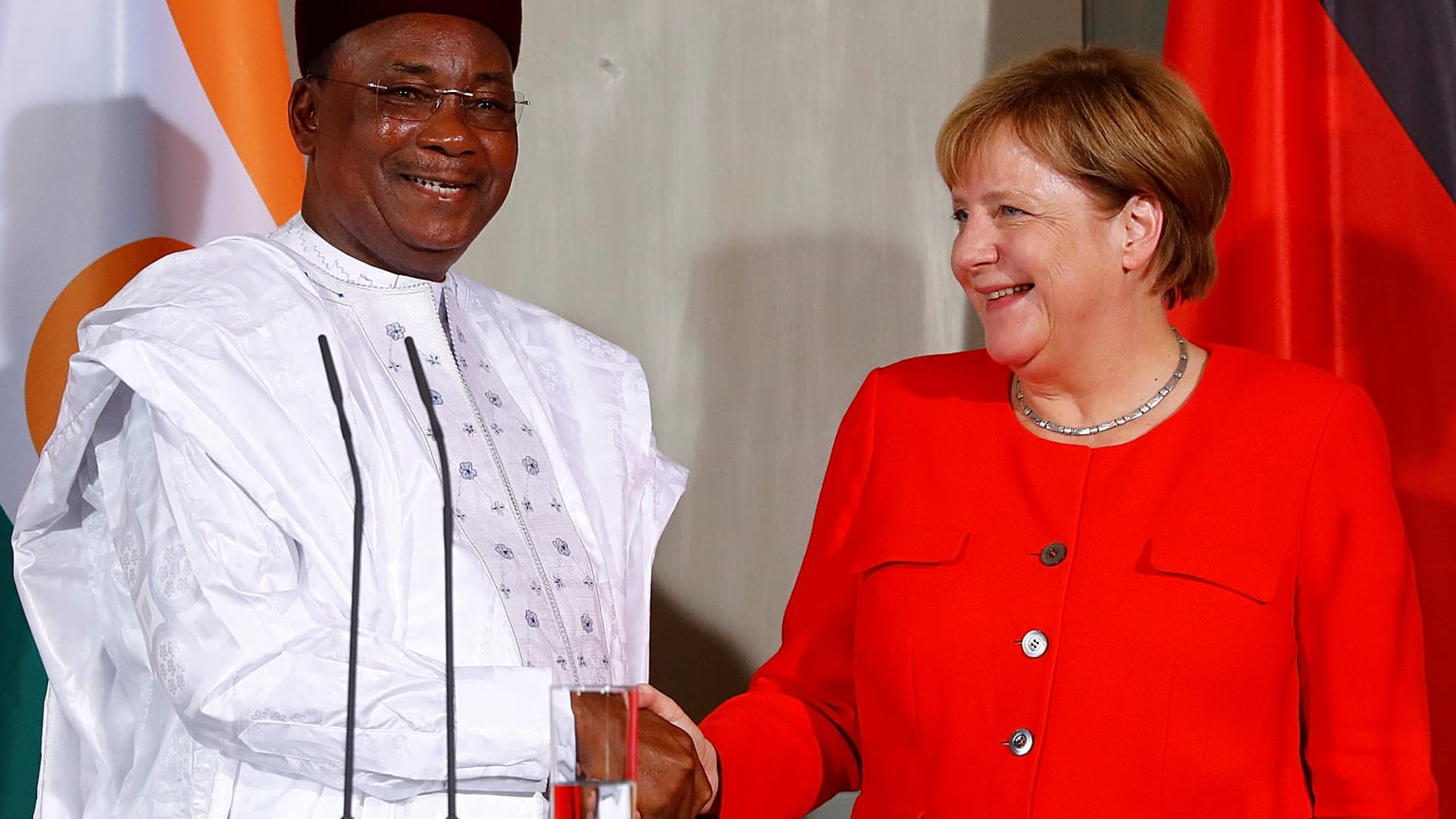 Merkel und Issoufou auf Schloss Meseberg