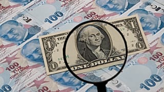 Alınan önlemler sonrası dolar güne 6 TL'nin altında başladı