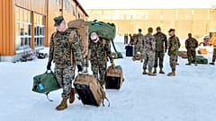 Американские морские пехотинцы прибывают в Норвегию. 