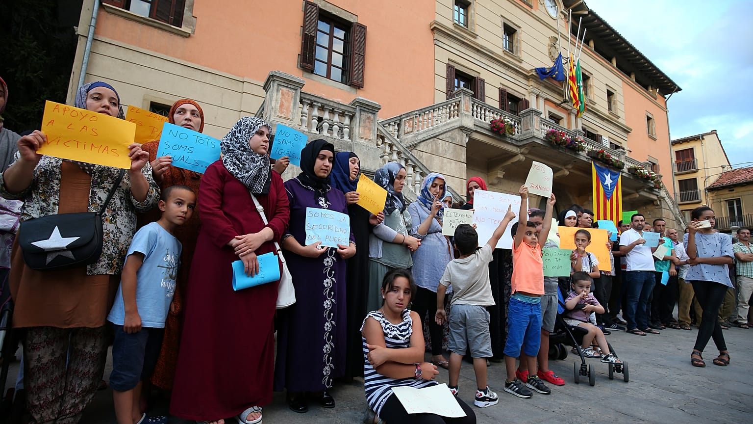 Familiares de los autores de los ataques en Cataluña en Ripoll en 2017.