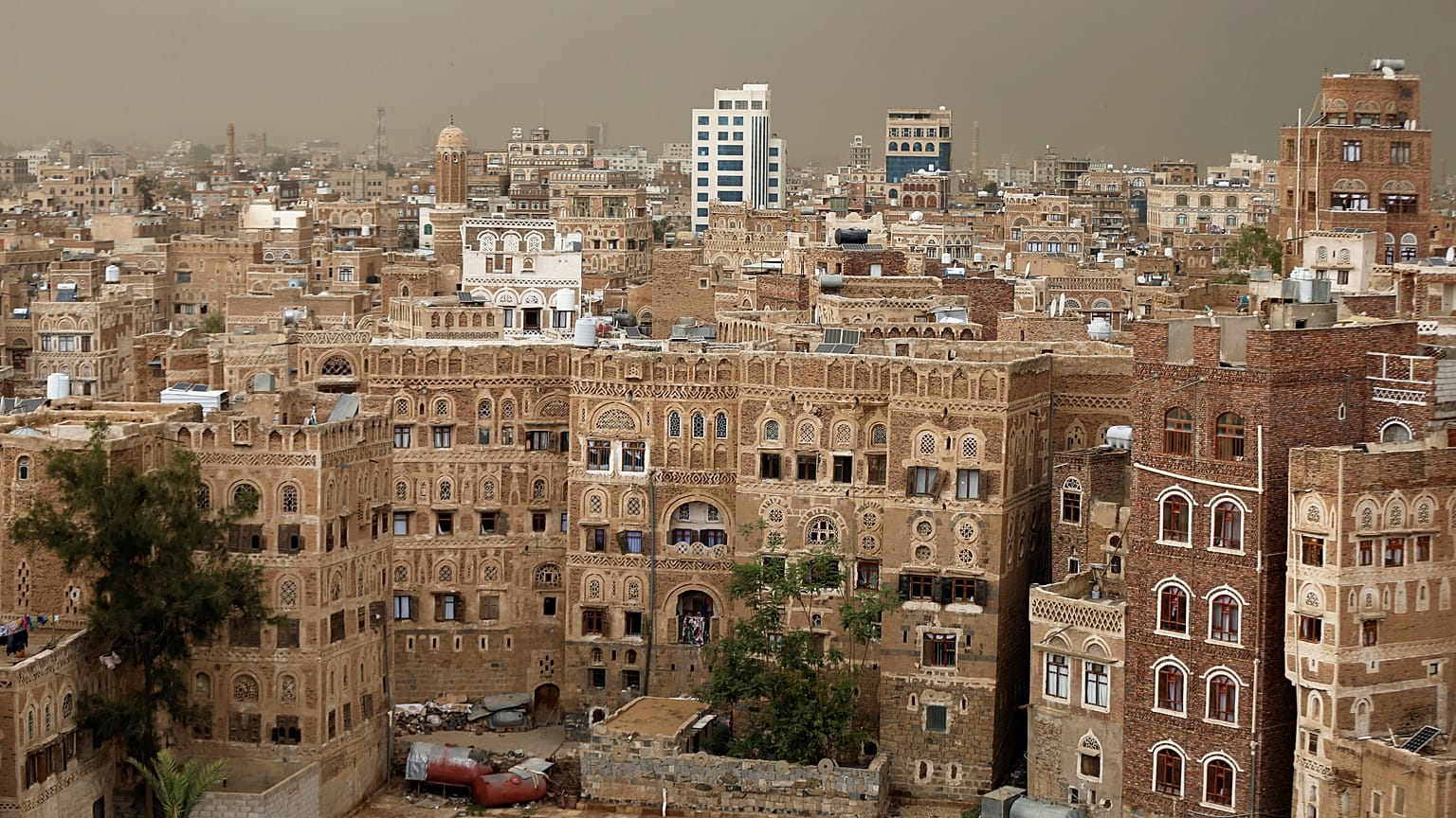 الأمم المتحدة تدعو الحكومة اليمنية والحوثيين لحضور محادثات سلام في جنيف 