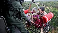 Menschen in Südindien werden gerettet