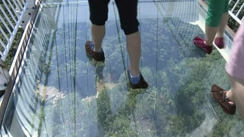 China's longest glass-bottom suspension bridge makes its debut