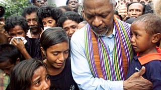 Kofi Annan: tributes pour in for ‘a man of peace and champion of rights’