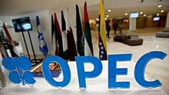  ایران: هیچ عضوی از اوپک نمی تواند سهمیه صادرات نفت ما را بگیرد 