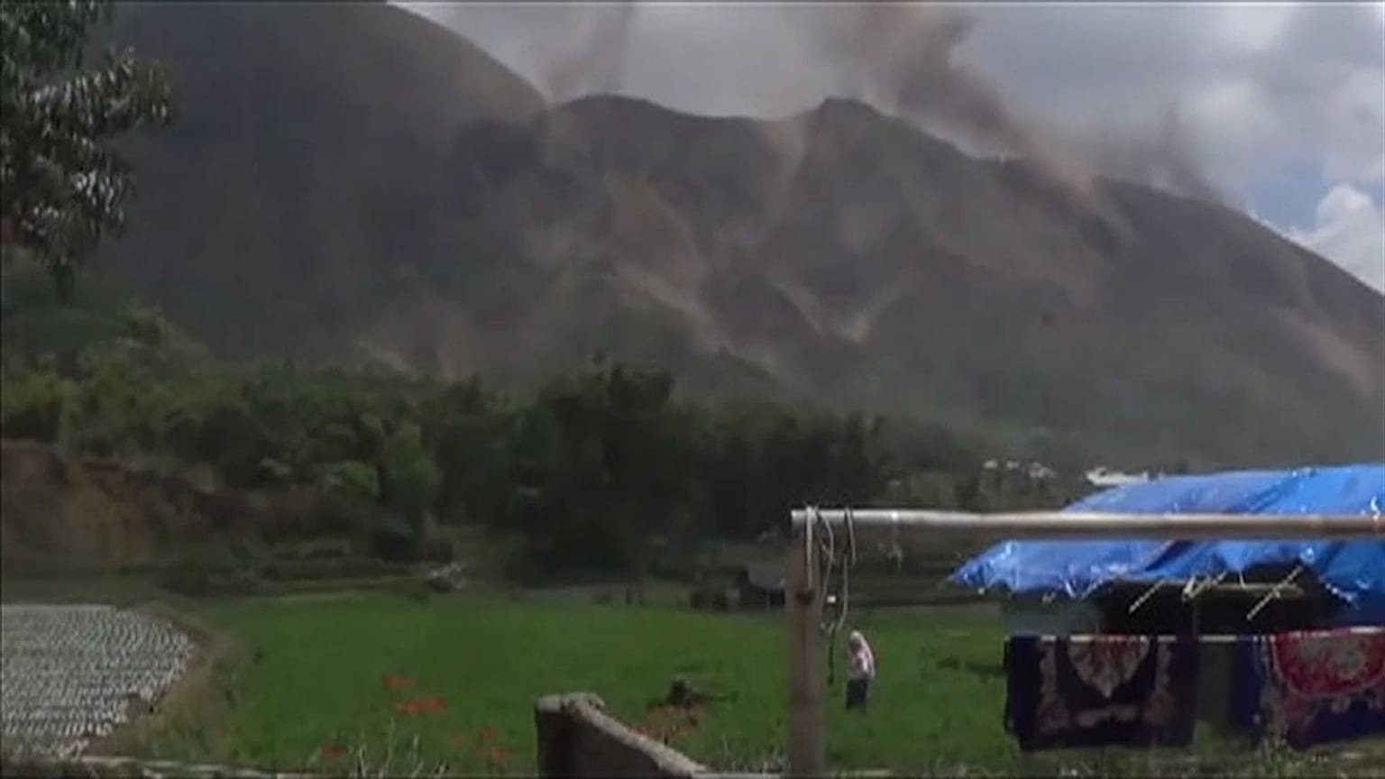 Indonesia, la terra trema: terremoto a Lombok
