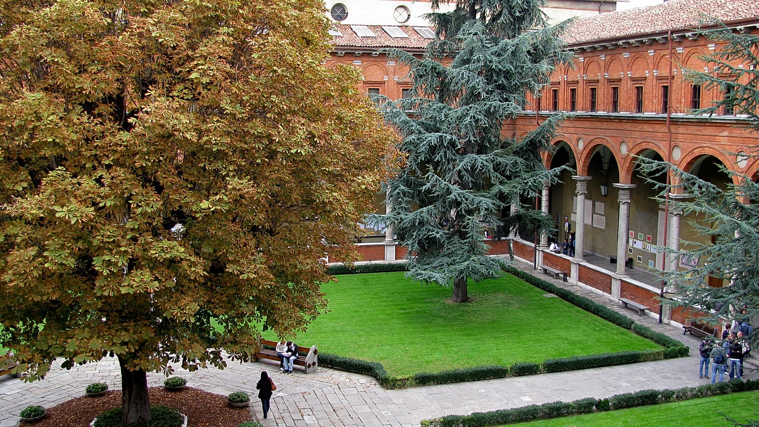 Back to school: la cara vita dello studente universitario
