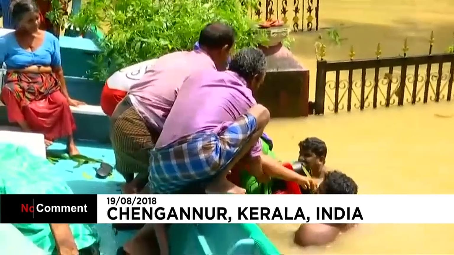 La India afronta el rescate de los atrapados por las inundaciones