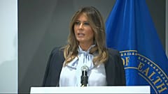 Melania Trump contro il cyberbullismo