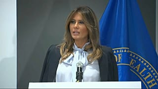 Melania Trump contro il cyberbullismo
