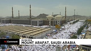 Más de dos millones de peregrinos suben al monte Arafat, en La Meca