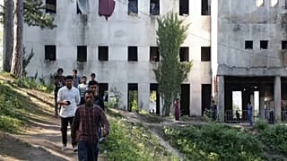 Migranti: Bosnia sull'orlo di una crisi umanitaria