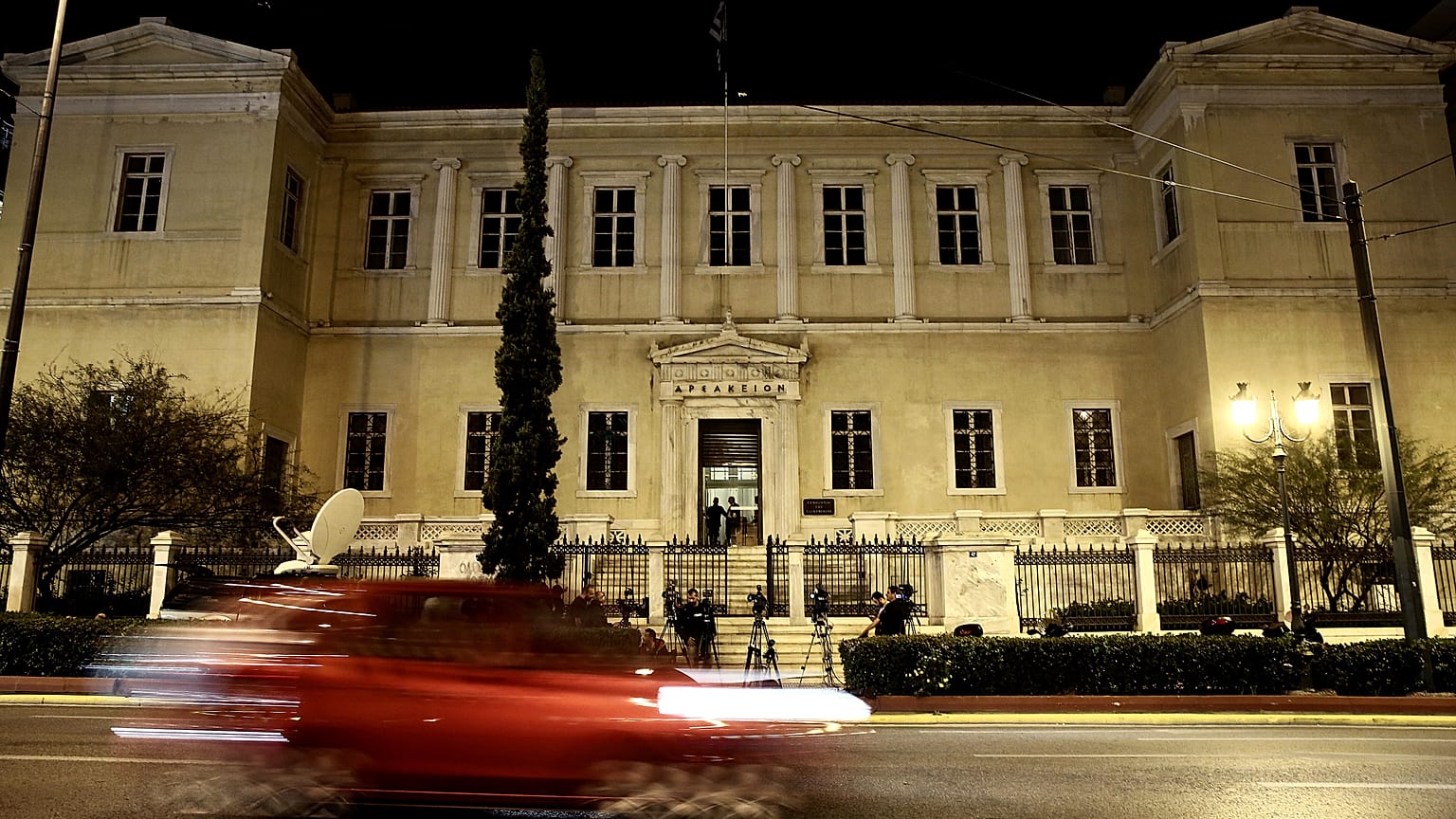 Ανοίγει ο δρόμος για χορήγηση ταξιδιωτικών εγγράφων για έναν από τους Τούρκους στρατιωτικούς