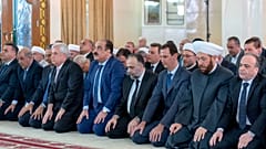 Suriye Devlet Başkanı Esad bayram namazını Şam'da kıldı