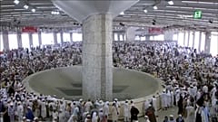Rituelle Steinigung des Teufels in Mina