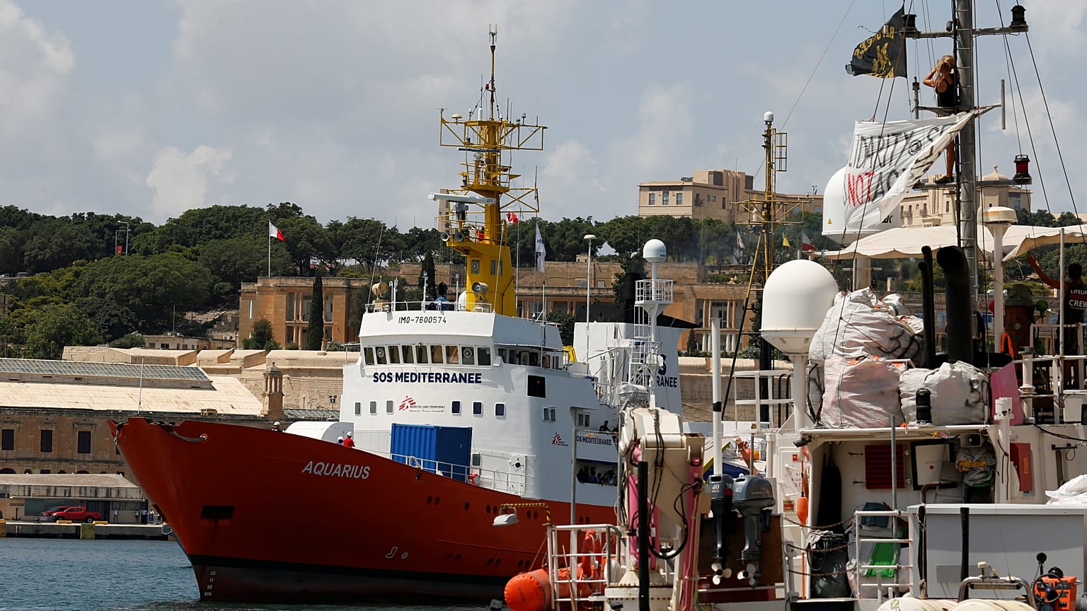 Le navire l'Aquarius