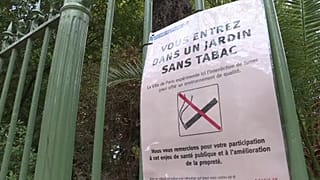 Nemdohányzó lett több párizsi park