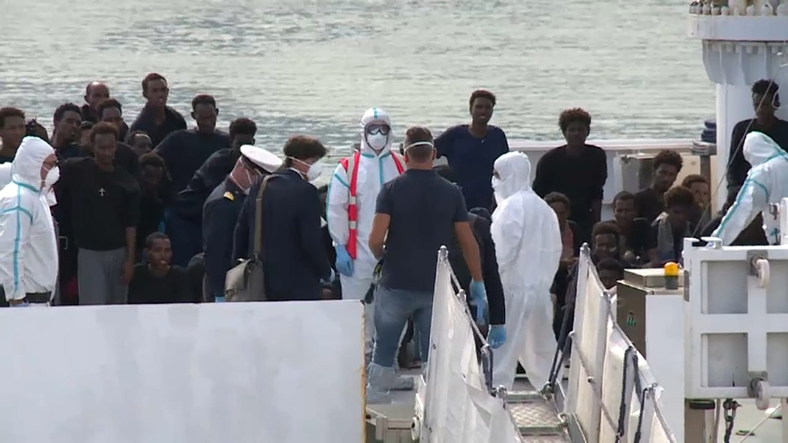 Nave Diciotti. Sbarcati i bambini