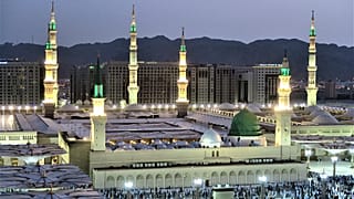 Kadın ve erkeklerin bir arada olmasını eleştiren Mekkeli imam gözaltına alındı