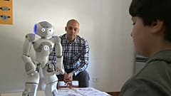 Jibo, il robot che aiuta i bimbi autistici