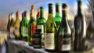 Zu betrunken für das Testgerät: Frau in Augsburg mit 5,2 Promille unterwegs