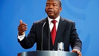 "O pedido de ajuda financeira de Angola ao FMI não é tão grave como o português"