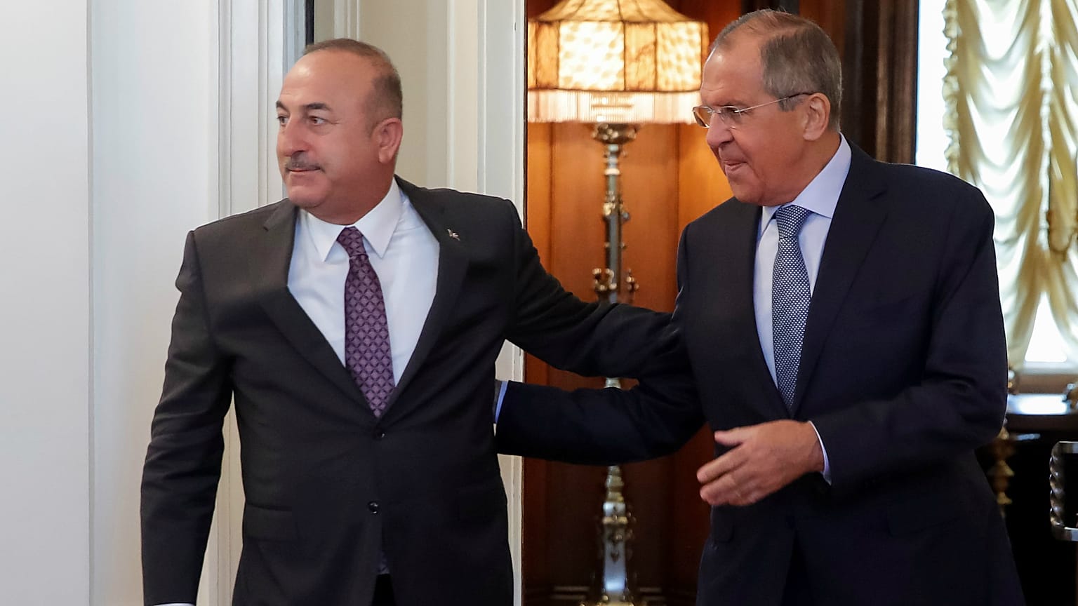 Çavuşoğlu: İdlib'de askeri bir çözüm felaket olur